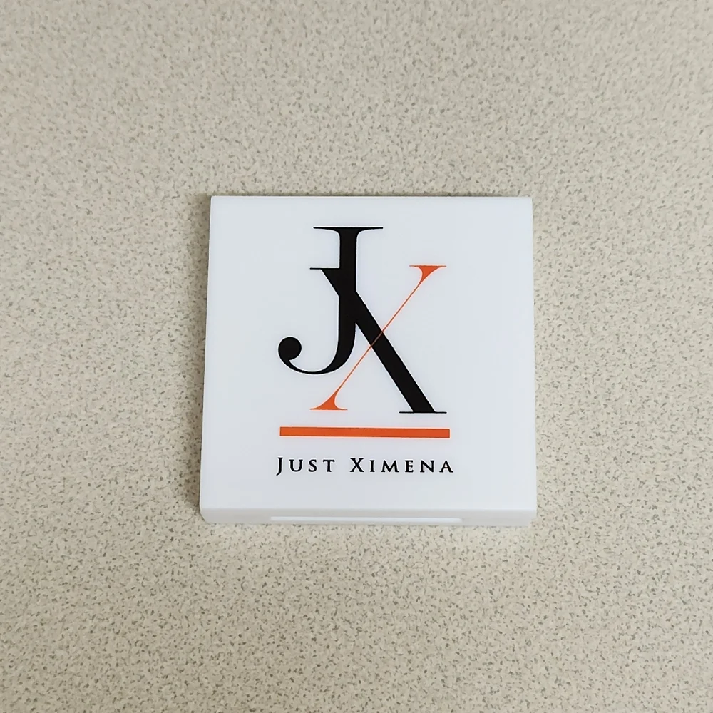 NEW JUST XIMENA Sparkling Champagne Highlighter